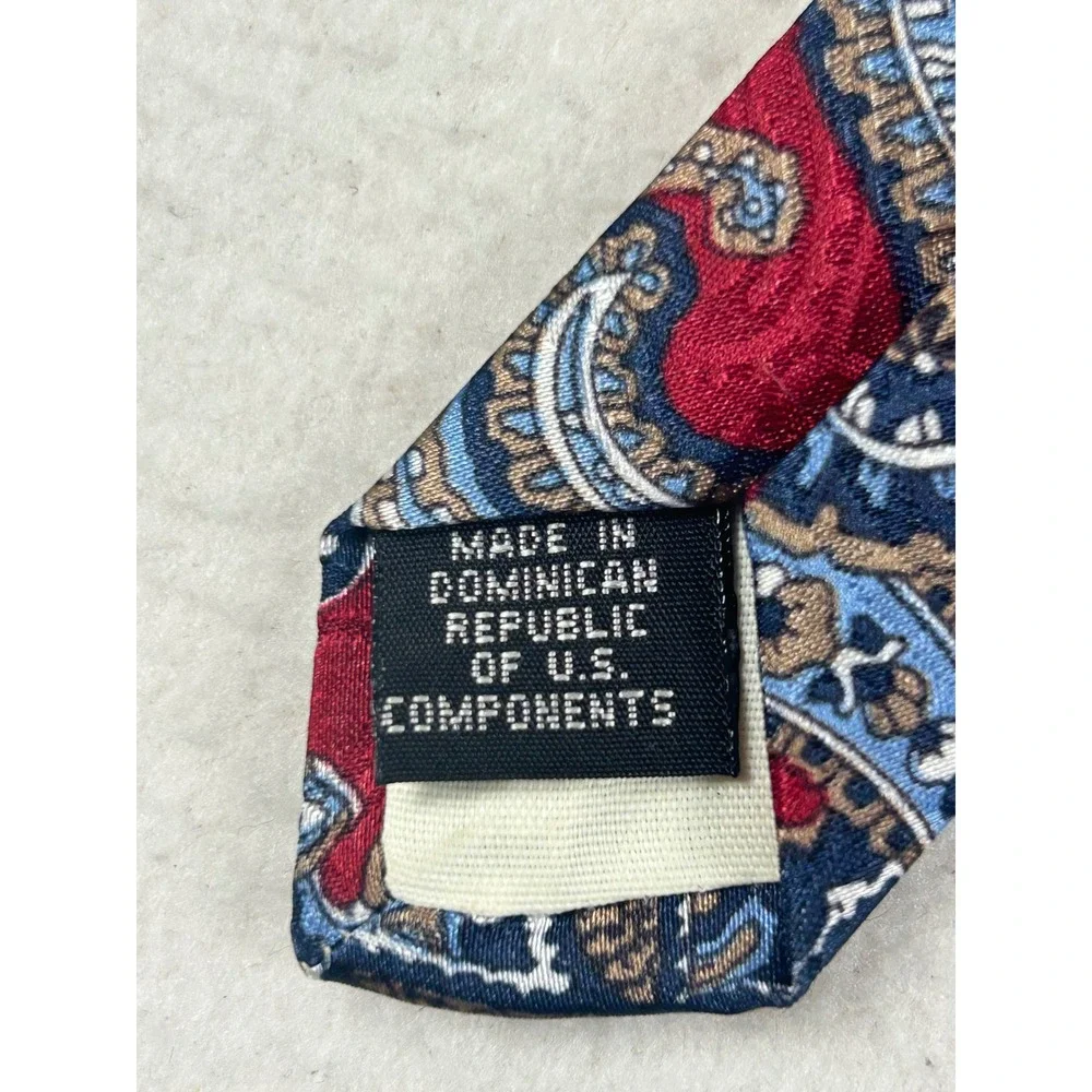 Ketch Classics Necktie Mens OS Red Paisley Formal Preppy